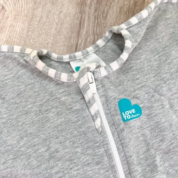 Swaddle Me Size Small Swaddle for Babies - Picture 2 of 4